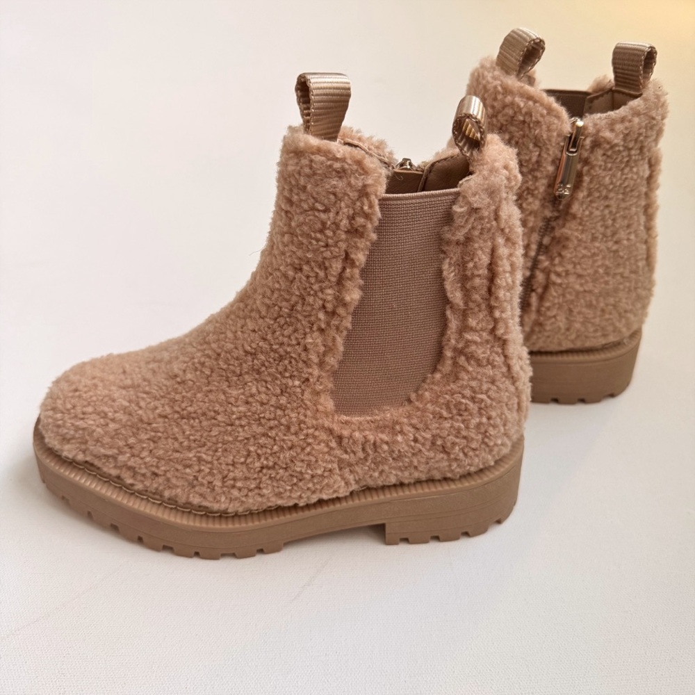 Brand New! Sam Edelman Kids Laguna Faux Shearling Boot